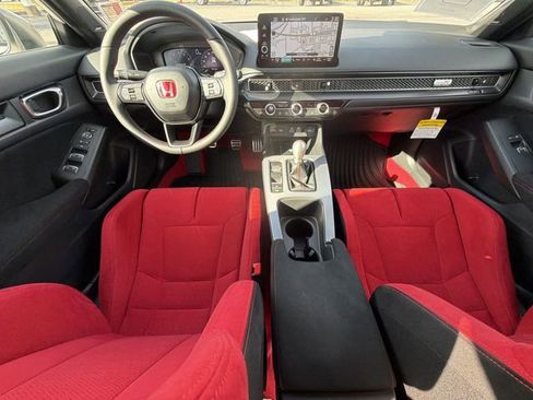 Used 2025 Honda Civic Type R image 23