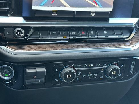 New 2026 Chevrolet Silverado 1500 LT image 19