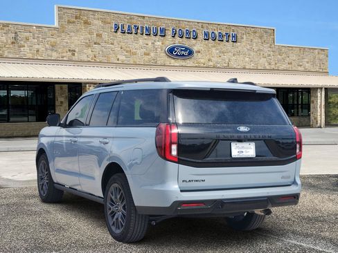 New 2027 Ford Expedition Platinum w/ Stealth Appearance Package AWD/4WD image 4