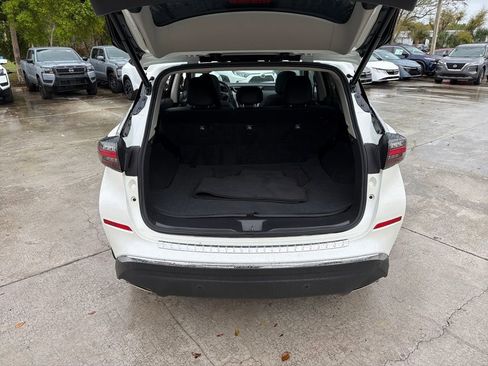 Certified 2022 Nissan Murano Platinum w/ Cargo Package FWD image 35