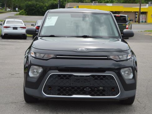 Used 2020 Kia Soul LX FWD image 3