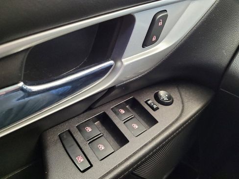 Used 2017 GMC Terrain SLE w/ Driver Alert Package I image 27