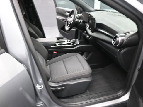 Used 2026 Chevrolet Equinox LT FWD image 20