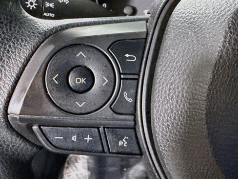 Used 2024 Toyota Corolla LE FWD image 15