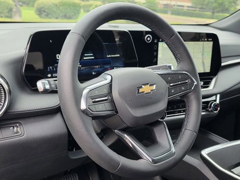 New 2026 Chevrolet Equinox LT FWD image 12