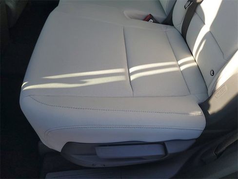 New 2026 Hyundai Santa Fe SE image 12