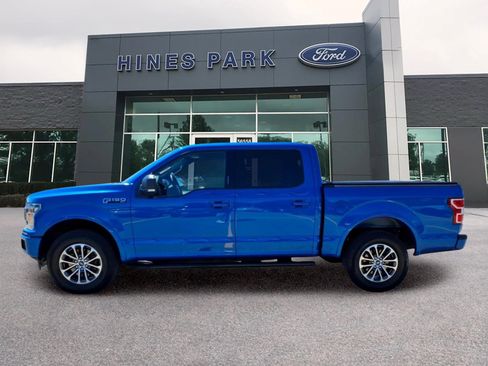 Used 2020 Ford F150 XLT w/ Equipment Group 302A Luxury AWD/4WD image 4
