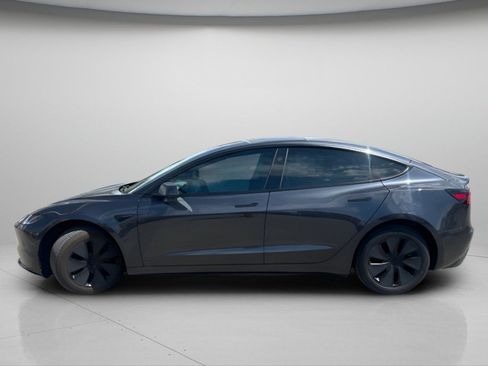 Used 2025 Tesla Model 3 Long Range RWD image 12
