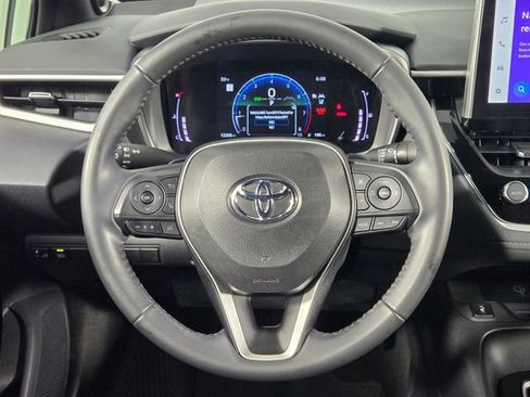 Used 2025 Toyota Corolla XSE image 22
