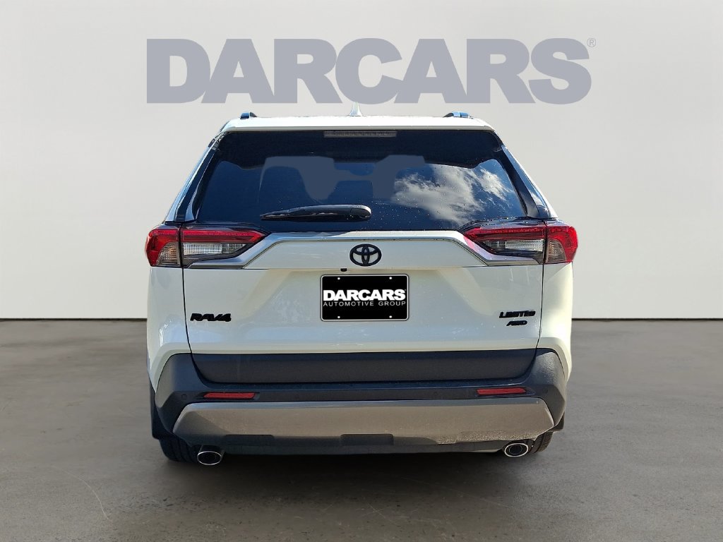 Used 2022 Toyota RAV4 Limited AWD/4WD image 5