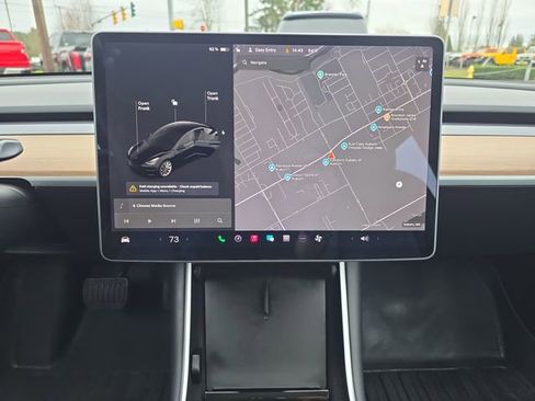 Used 2020 Tesla Model 3 Standard Range image 24