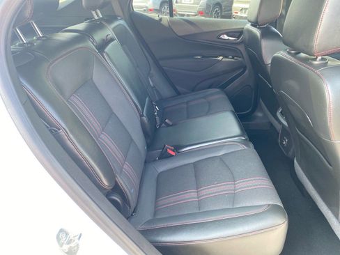 Used 2023 Chevrolet Equinox RS image 25