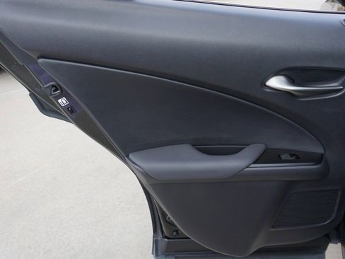 Certified 2020 Lexus UX 200 w/ Premium Package image 30