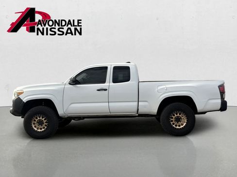 Used 2019 Toyota Tacoma SR RWD image 3