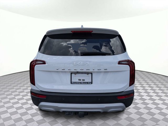 Used 2022 Kia Telluride LX FWD image 4