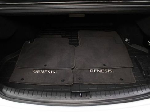 Used 2018 Genesis G80 3.8 image 25