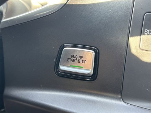 Used 2017 Chevrolet Corvette Stingray Coupe w/ Battery Protection Package image 28