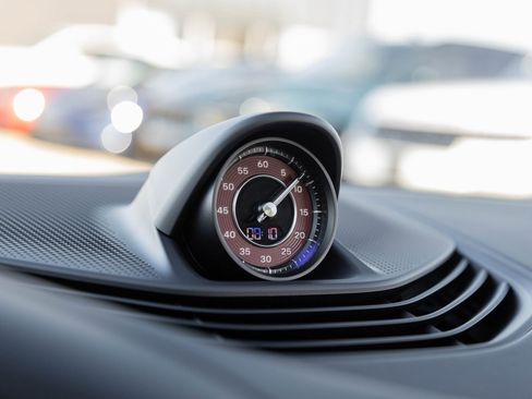 Used 2023 Porsche Taycan GTS image 26