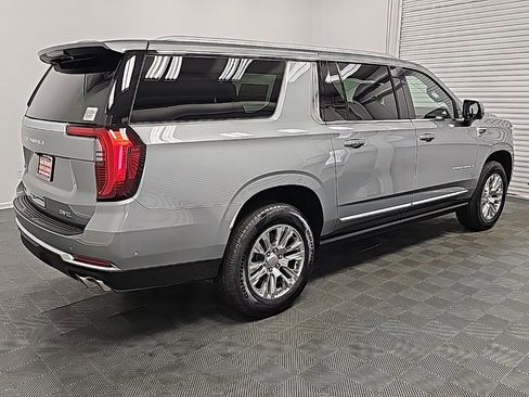 New 2025 GMC Yukon XL Denali w/ Sun & Power Step Package image 8