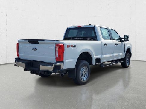 New 2026 Ford F250 XL w/ FX4 Off-Road Package AWD/4WD image 7