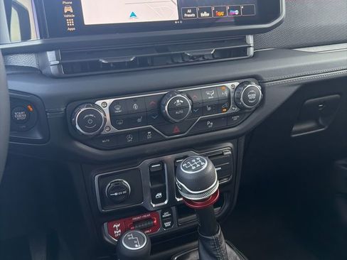 New 2026 Jeep Wrangler Rubicon AWD/4WD image 15