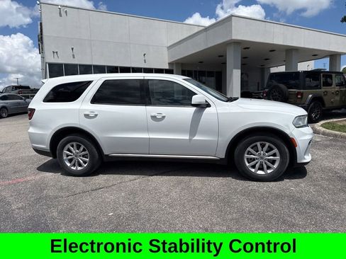 Used 2021 Dodge Durango SXT w/ 3rd Row Seating Group RWD image 6