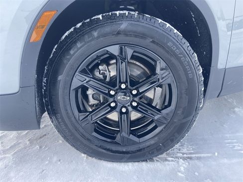 Certified 2023 Chevrolet Blazer LT w/ Convenience Package image 32