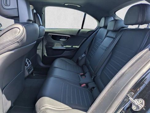 Used 2023 Mercedes-Benz C 300 Sedan image 18