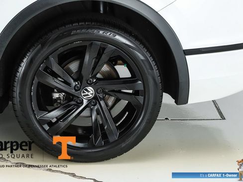 Used 2024 Volkswagen Tiguan SE R-Line AWD/4WD image 45