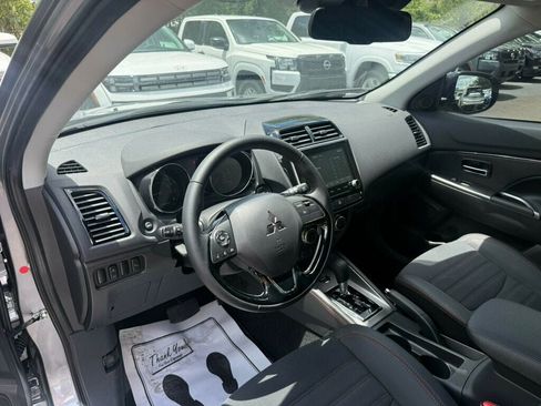 Used 2026 Mitsubishi Outlander Sport AWD image 3