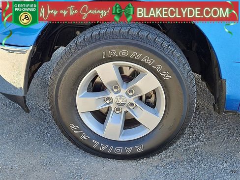 Used 2021 RAM 1500 Classic SLT image 13