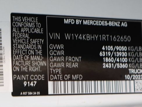 Used 2024 Mercedes-Benz Sprinter 2500 w/ Acoustic Package image 43