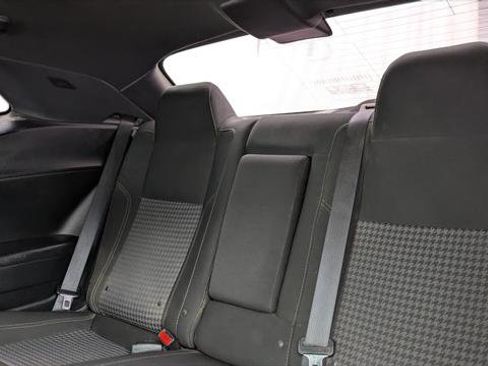 Used 2016 Dodge Challenger R/T image 16