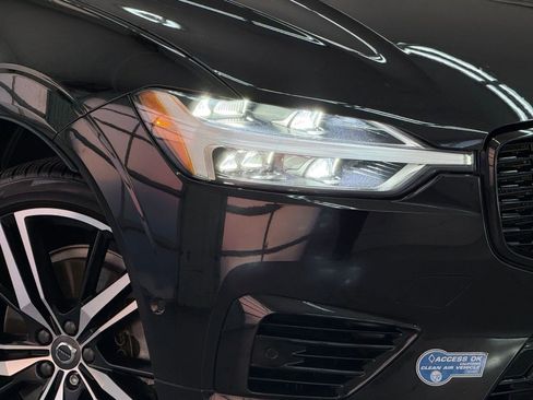 Used 2021 Volvo XC60 T8 R-Design w/ Advanced Package AWD/4WD image 10