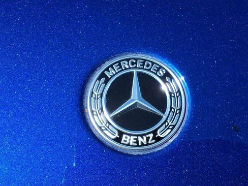 Certified 2022 Mercedes-Benz GLB 250 4MATIC image 9