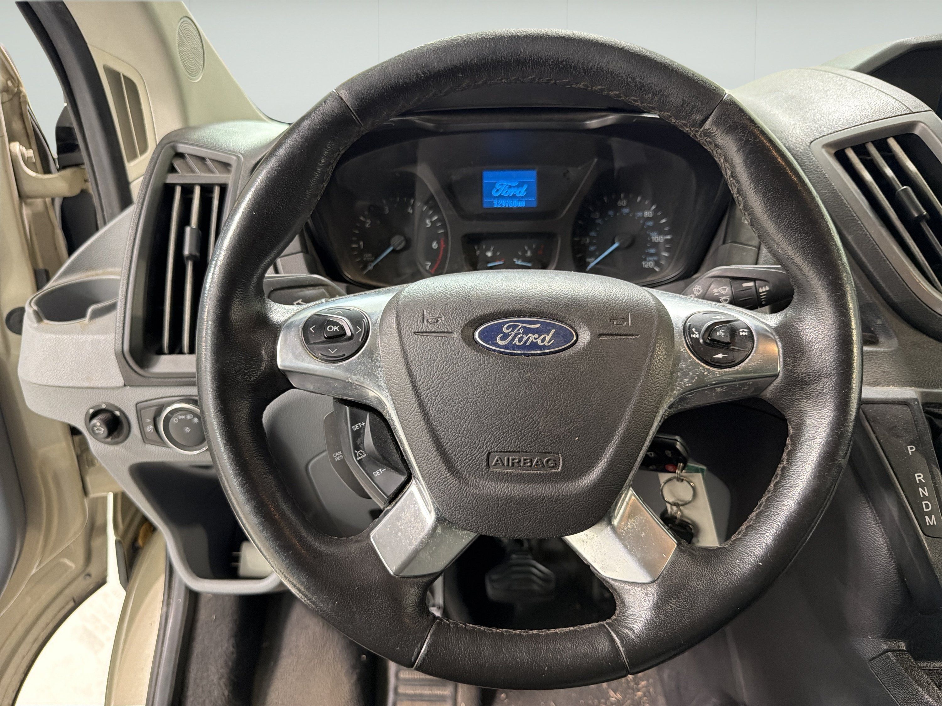 Used 2017 Ford Transit 350 XLT RWD image 15