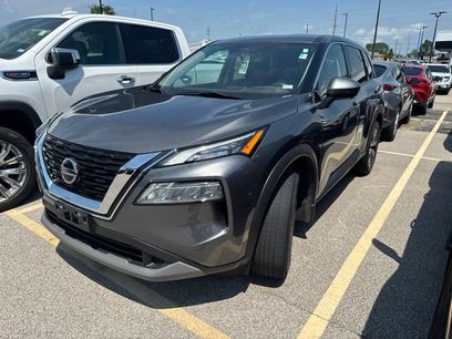 Used 2021 Nissan Rogue SV