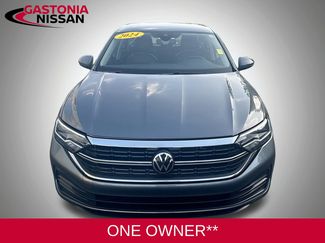 Used 2024 Volkswagen Jetta SE video 2