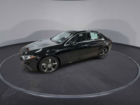 Used 2022 Mercedes-Benz A 220 A 220 image 4