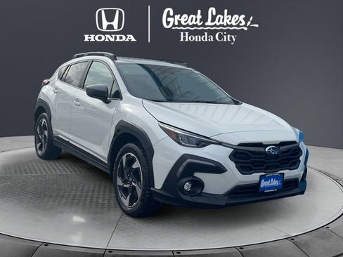 Used 2024 Subaru Crosstrek 2.5i Limited image 1