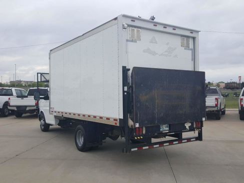 Used 2016 Chevrolet Express 3500 G3500 159 image 9