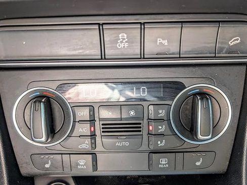 Used 2016 Audi Q3 2.0T Premium Plus FWD image 24
