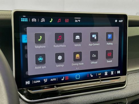 New 2026 Volkswagen Tiguan S image 13