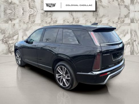 Used 2026 Cadillac Vistiq Sport w/ LPO, Floor Liner Package AWD/4WD image 3