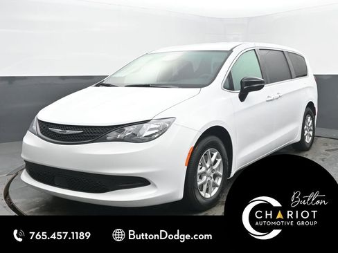 New 2026 Chrysler Voyager LX image 1