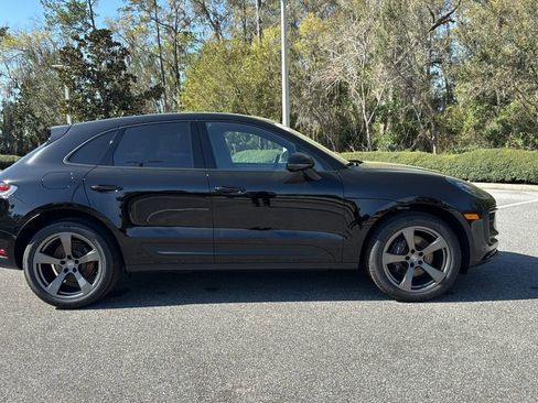Certified 2026 Porsche Macan AWD/4WD image 25