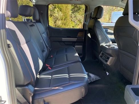 Used 2026 Ford F450 Lariat image 34