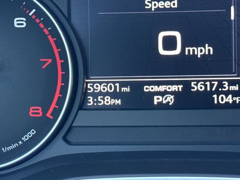 Used 2018 Audi A4 2.0T Premium AWD/4WD image 26