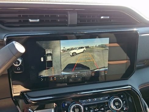 New 2026 GMC Sierra 2500 AT4 w/ AT4 Premium Plus Package image 15