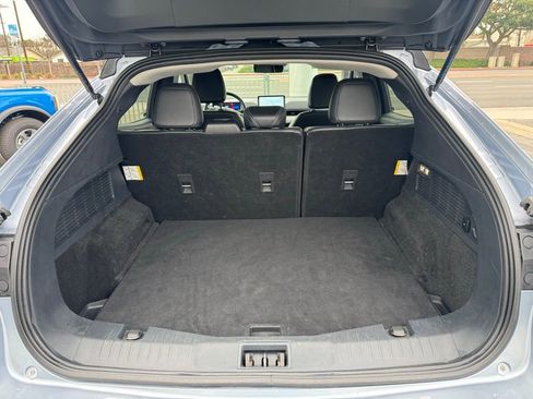 Used 2022 Ford Mustang Mach-E Select image 6